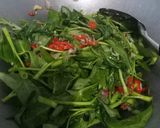 Foto langkah ke 4 dari resep Tumis kangkung ala resto.