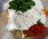 A picture of step 1 of Methi Thepla.