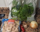Foto del paso 1 de la receta Salteado de espinacas con Gambas