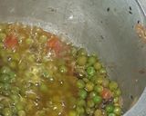 A picture of step 3 of Methi Matar pulaw.