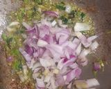 A picture of step 2 of Dudhi Pithle.