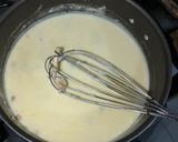 Foto del paso 2 de la receta: Pollo en salsa blanca con hongos y espinaca