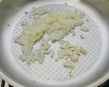 櫛瓜鮮蝦粉紅麵的食譜步驟4照片