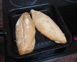 Foto del paso 2 de la receta: Pan de ajo a la plancha
