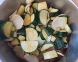 Une image de l'étape 3 de Pâtes sauce courgettes et parmesan.