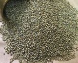 गुलाब की पंखुड़ियों के साथ बाजरा फ़िरनी रेसिपी चरण 1 फोटो