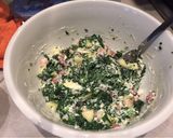 Foto del passaggio 3 della ricetta Quiche salata “svuotafrigo”