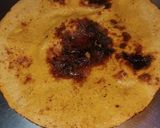 A picture of step 3 of Makka ki roti.