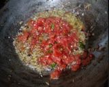 A picture of step 3 of Mushroom Matar curry.