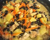 Foto del paso 6 de la receta: Potaje fino de alubias negras y suprema de pollo