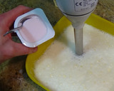 Foto del paso 1 de la receta: Bizcocho de fresa