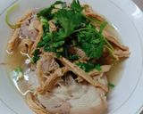 Hình bước làm 2 của món Bắp giò hầm măng khô