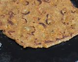 A picture of step 8 of Mix flour vegetable paratha.