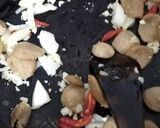 Foto langkah ke 2 dari resep Kwetiaw Goreng | Bumbu Iris.