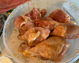 Foto del paso 1 de la receta: Muslos de pollo al horno