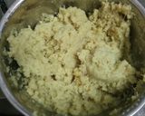 A picture of step 1 of આદુ પાક.