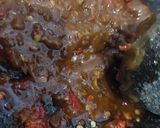 Foto langkah ke 2 dari resep Rujak gula merah mangga muda.