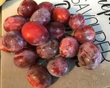 Une image de l'étape 1 de Compote de pommes aux deux prunes et mûres.