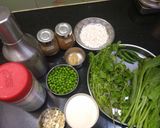 A picture of step 1 of Peas Spinach packet.
