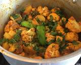Potato & cauliflower curry (Aloo Gobi) recipe step 5 photo