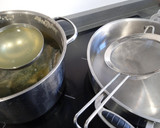 Foto del paso 4 de la receta: Arroz integral con rodaballo y acelgas