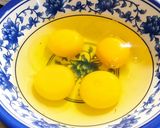 A picture of step 1 of Eggs with Cassava Flour.