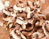 Foto del paso 2 de la receta: Cinta de lomo con salsa de champiñones 🍄