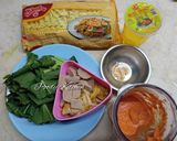Foto langkah ke 1 dari resep Mie Kluntung khas Surabaya.