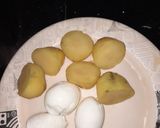 A picture of step 1 of Egg potato masala.