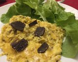 Une image de l'étape 6 de Omelette à la truffe du Périgord.