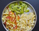 A picture of step 3 of Fruit custard delight.
