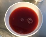 Une image de l'étape 3 de Compote de kiwis et pêches de vigne au rhum.