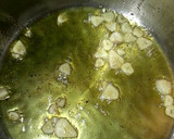 Foto del paso 1 de la receta: Sopa verde con huevo