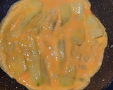 Foto del paso 3 de la receta: Rulo de calabacín, pechuga de pavo, queso crema y aguacate