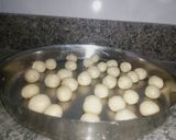 गुलाबजामुन मिश्रण के गुलाबजामुन (Gulabjamun mishran ke gulabjamun recipe in hindi)) रेसिपी चरण 4 फोटो