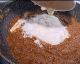 A picture of step 3 of Snake gourd sabji.