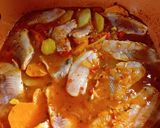 Foto del paso 3 de la receta: Salmonete a la portuguesa