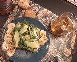 Foto del paso 7 de la receta: Tostada de aguacate y rúcula