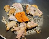 Foto del paso 1 de la receta: Revuelto de pollo con sobrasada y espinacas
