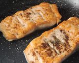 Foto del paso 3 de la receta: Salmón con miel