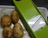 Homemade Hot and Crunchy Potato Chips recipe step 1 photo