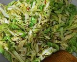 Gambar langkah 4 resipi Sayur kobis sos tiram simple.