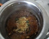 A picture of step 2 of Ginger mint tea.