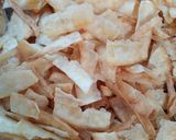 Foto langkah ke 3 dari resep 06. Kripik Singkong Kukus.