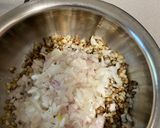 A picture of step 1 of Sprouts paneer salad.