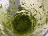 พาสต้าซอสเพสโต้ (Fettuccine with Pesto Sauce)