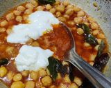 A picture of step 5 of Chole Taco.