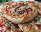 Cara Membuat Pizza Mini Topping Bayam 7