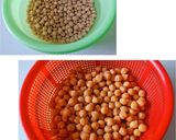 Hình bước làm 1 của món Ức Gà xào đậu gà (chickpeas)