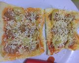 Foto langkah ke 2 dari resep Roti pizza.